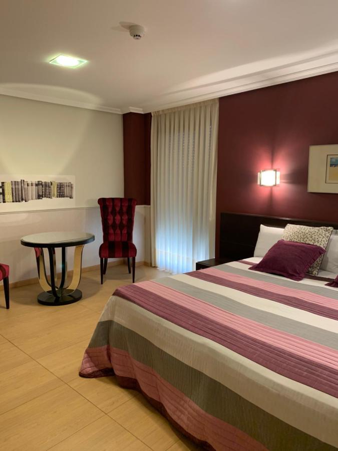 Hostal El Lechuguero Cascante Ngoại thất bức ảnh