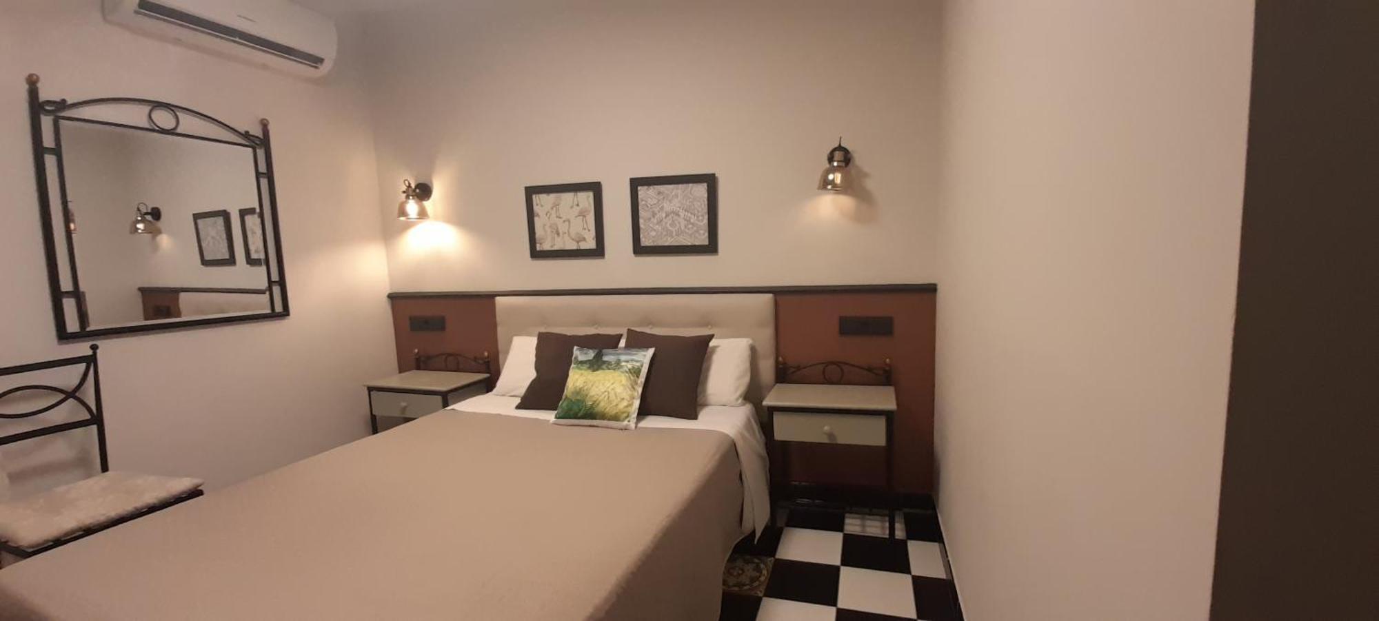 Hostal El Lechuguero Cascante Ngoại thất bức ảnh