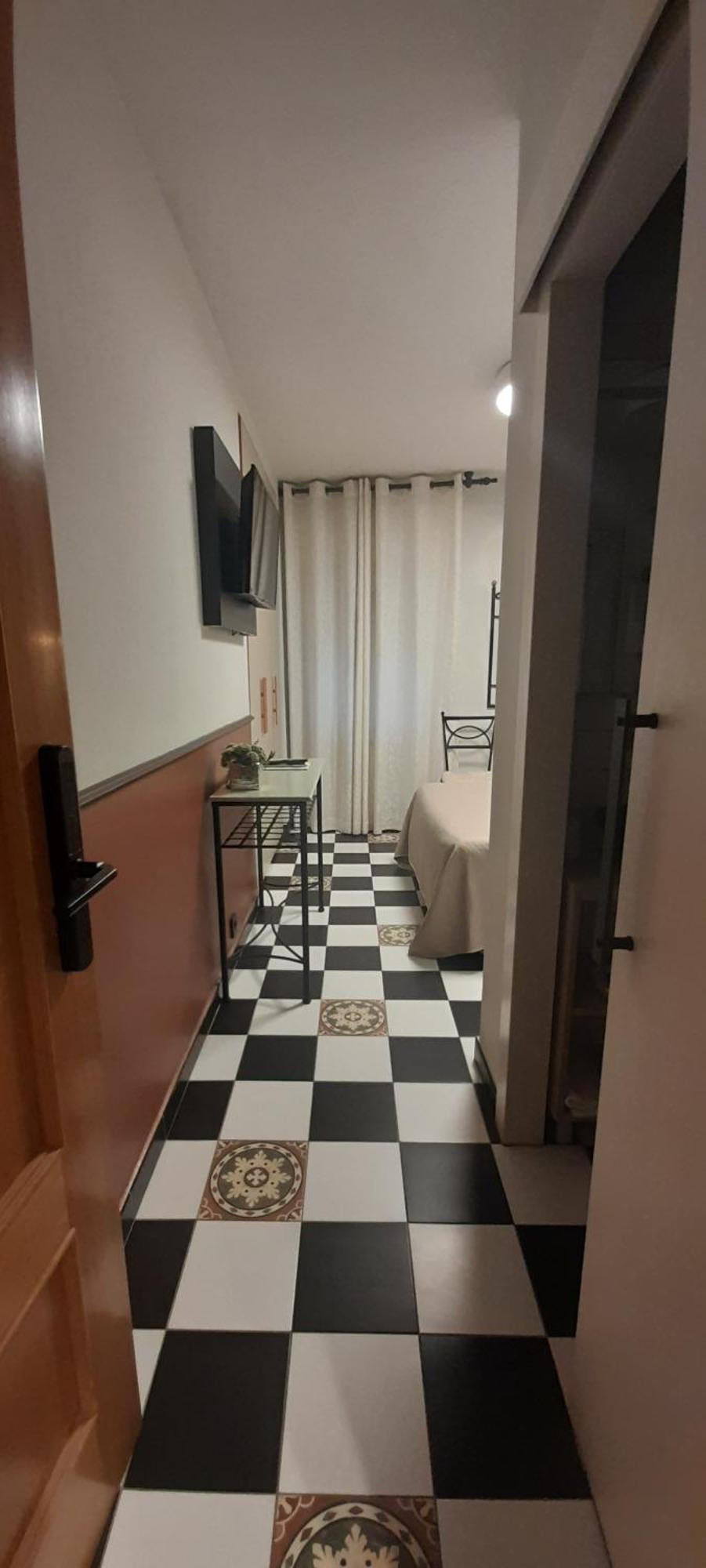 Hostal El Lechuguero Cascante Ngoại thất bức ảnh