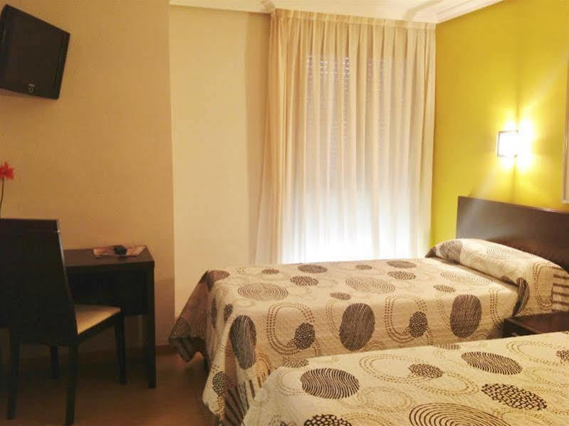 Hostal El Lechuguero Cascante Ngoại thất bức ảnh