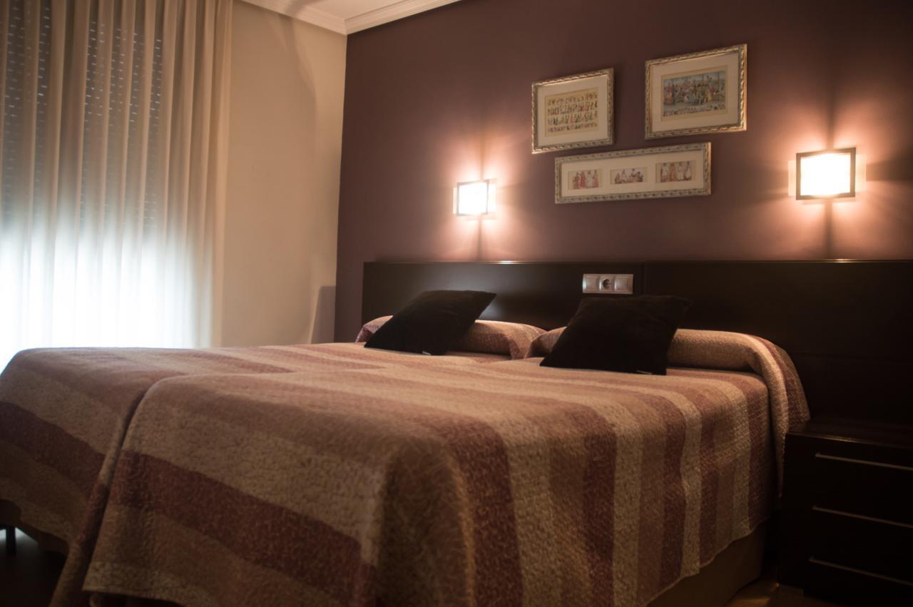 Hostal El Lechuguero Cascante Ngoại thất bức ảnh